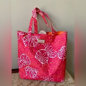 LILLY PULITZER FOR ESTEE LAUDER TOTE